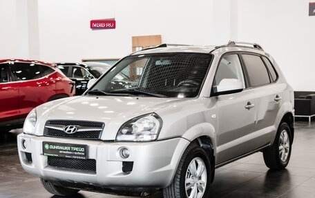 Hyundai Tucson III, 2008 год, 870 000 рублей, 1 фотография