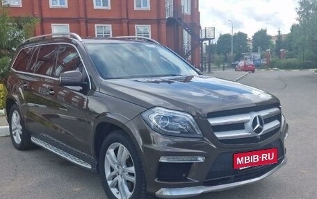 Mercedes-Benz GL-Класс, 2015 год, 3 380 000 рублей, 3 фотография