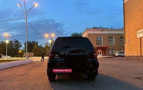 Toyota RAV4, 2005 год, 1 350 000 рублей, 6 фотография