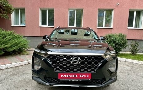 Hyundai Santa Fe IV, 2019 год, 3 490 000 рублей, 2 фотография