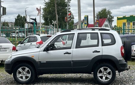 Chevrolet Niva I рестайлинг, 2010 год, 450 000 рублей, 2 фотография