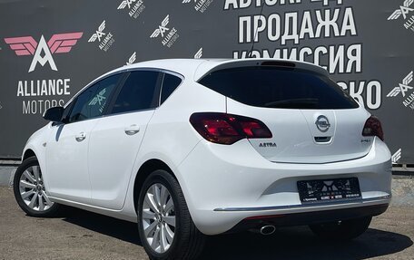 Opel Astra J, 2014 год, 1 190 000 рублей, 5 фотография