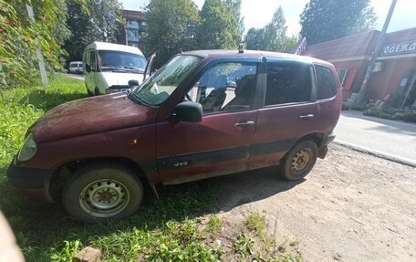 Chevrolet Niva I рестайлинг, 2003 год, 220 000 рублей, 4 фотография