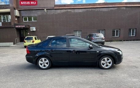 Ford Focus II рестайлинг, 2005 год, 530 000 рублей, 2 фотография