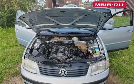 Volkswagen Passat B5+ рестайлинг, 1998 год, 220 000 рублей, 2 фотография