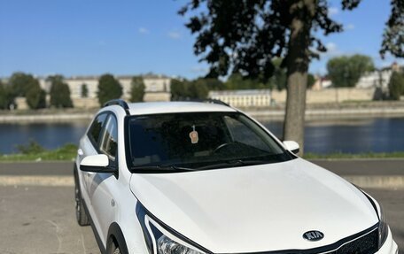 KIA Rio IV, 2021 год, 1 900 000 рублей, 6 фотография