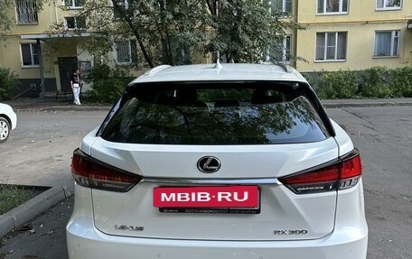 Lexus RX IV рестайлинг, 2022 год, 6 950 000 рублей, 4 фотография