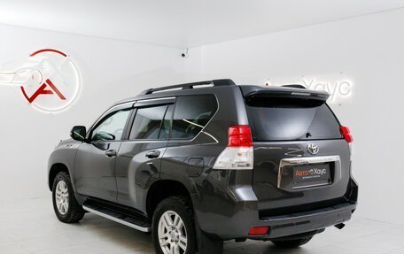 Toyota Land Cruiser Prado 150 рестайлинг 2, 2011 год, 3 595 000 рублей, 4 фотография