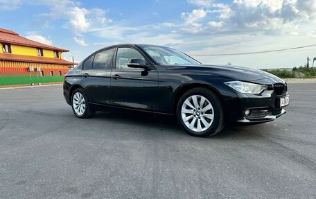 BMW 3 серия, 2014 год, 2 090 000 рублей, 3 фотография