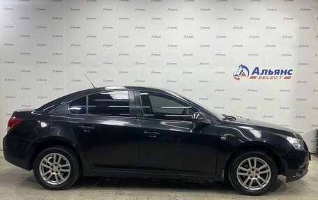 Chevrolet Cruze II, 2011 год, 740 000 рублей, 2 фотография