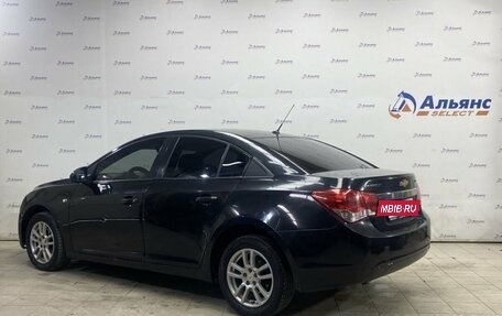 Chevrolet Cruze II, 2011 год, 740 000 рублей, 5 фотография