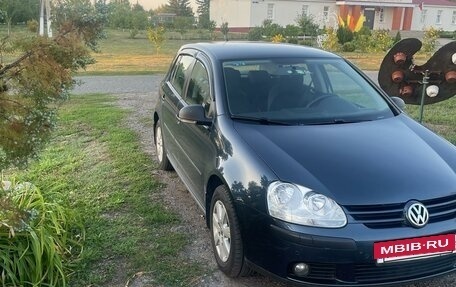 Volkswagen Golf V, 2008 год, 820 000 рублей, 2 фотография