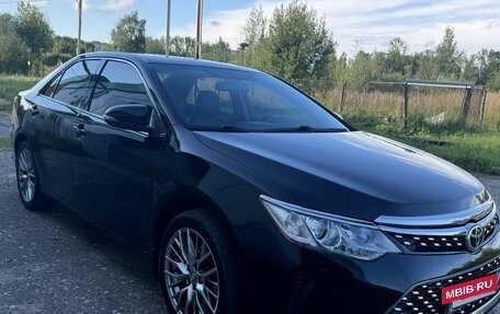 Toyota Camry, 2016 год, 2 099 999 рублей, 3 фотография