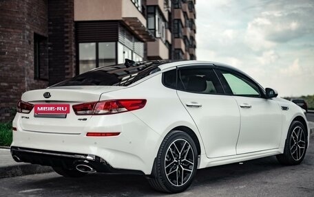 KIA Optima IV, 2019 год, 2 500 000 рублей, 4 фотография