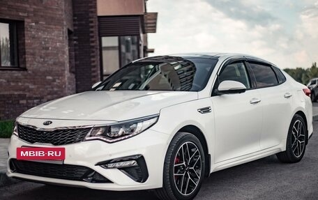 KIA Optima IV, 2019 год, 2 500 000 рублей, 7 фотография