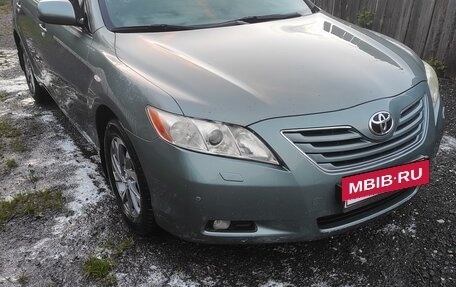 Toyota Camry, 2007 год, 1 330 000 рублей, 2 фотография