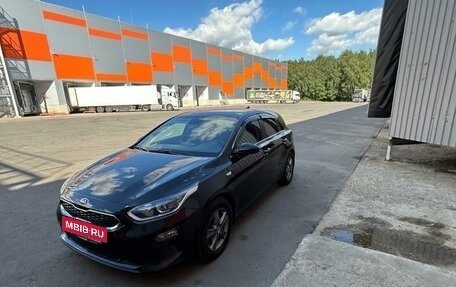 KIA cee'd III, 2020 год, 1 980 000 рублей, 2 фотография