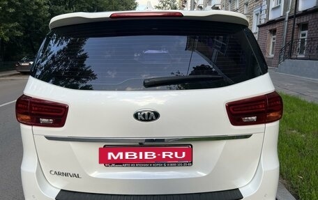 KIA Carnival III, 2019 год, 3 599 000 рублей, 3 фотография