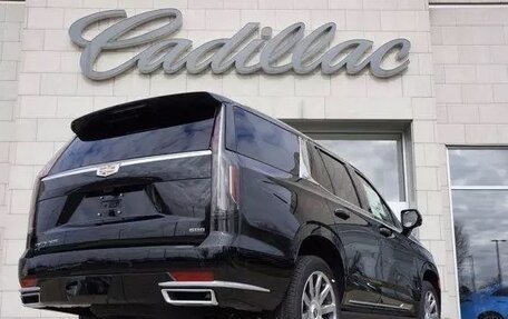 Cadillac Escalade V, 2024 год, 18 200 000 рублей, 3 фотография