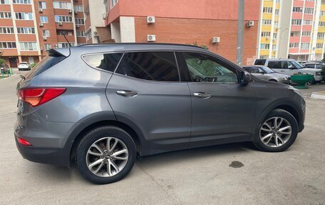 Hyundai Santa Fe III рестайлинг, 2013 год, 2 200 000 рублей, 2 фотография