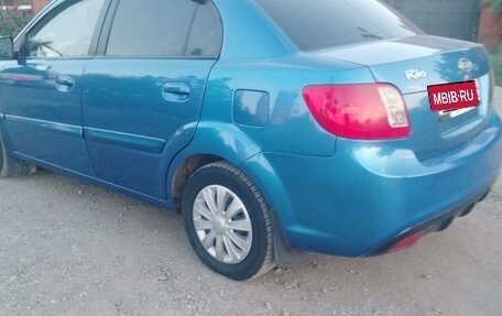 KIA Rio II, 2011 год, 620 000 рублей, 3 фотография