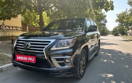 Lexus LX III, 2015 год, 5 950 000 рублей, 3 фотография