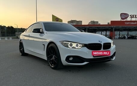 BMW 4 серия, 2014 год, 2 800 000 рублей, 2 фотография