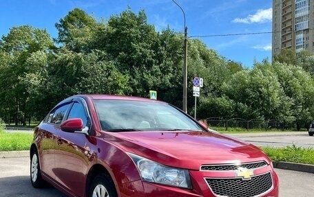 Chevrolet Cruze II, 2011 год, 835 000 рублей, 6 фотография