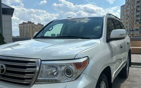 Toyota Land Cruiser 200, 2012 год, 3 890 000 рублей, 4 фотография