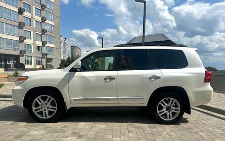 Toyota Land Cruiser 200, 2012 год, 3 890 000 рублей, 6 фотография