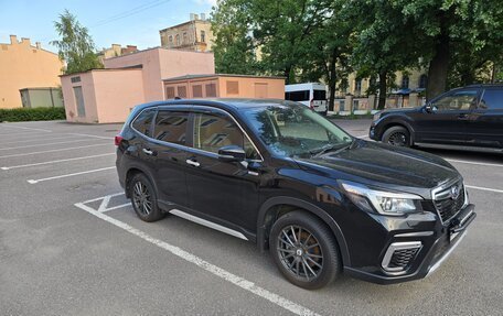 Subaru Forester, 2018 год, 2 550 000 рублей, 2 фотография