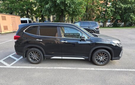 Subaru Forester, 2018 год, 2 550 000 рублей, 3 фотография