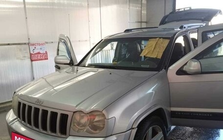 Jeep Grand Cherokee, 2005 год, 900 000 рублей, 4 фотография