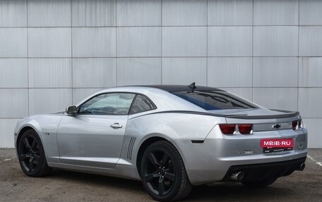 Chevrolet Camaro IV, 2011 год, 2 299 000 рублей, 2 фотография