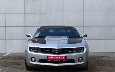 Chevrolet Camaro IV, 2011 год, 2 299 000 рублей, 3 фотография