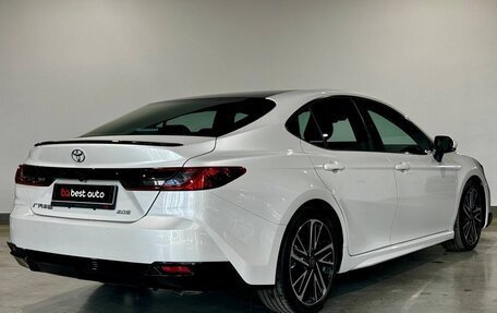 Toyota Camry, 2024 год, 3 850 000 рублей, 6 фотография