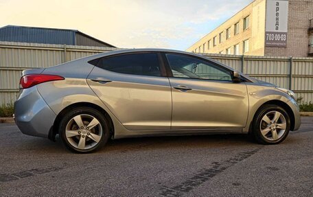 Hyundai Elantra V, 2011 год, 820 000 рублей, 4 фотография