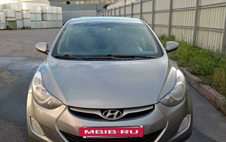 Hyundai Elantra V, 2011 год, 820 000 рублей, 3 фотография