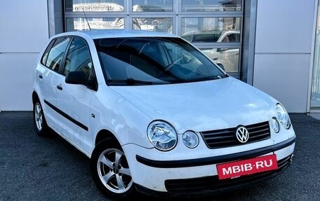 Volkswagen Polo IV рестайлинг, 2002 год, 320 000 рублей, 3 фотография