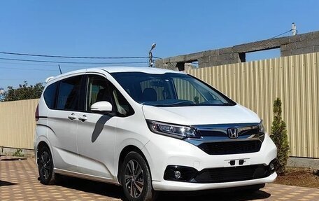 Honda Freed II, 2020 год, 1 750 000 рублей, 8 фотография