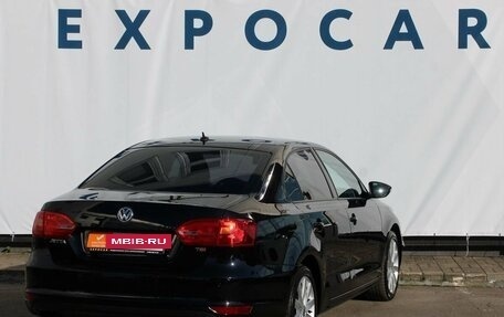 Volkswagen Jetta VI, 2011 год, 1 049 000 рублей, 5 фотография