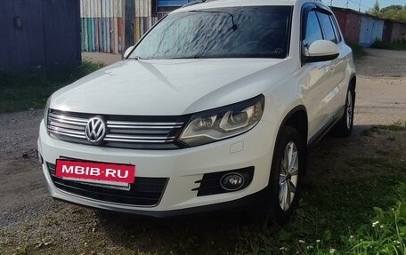 Volkswagen Tiguan I, 2012 год, 1 570 000 рублей, 2 фотография