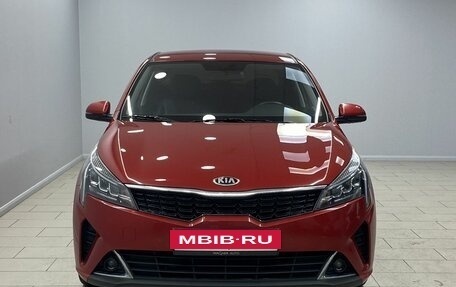 KIA Rio IV, 2020 год, 1 725 000 рублей, 2 фотография