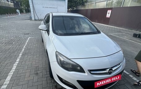 Opel Astra J, 2012 год, 780 000 рублей, 2 фотография