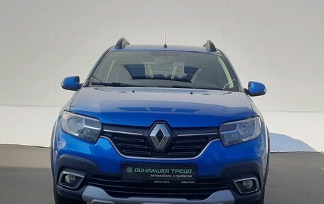 Renault Sandero II рестайлинг, 2019 год, 1 300 000 рублей, 2 фотография