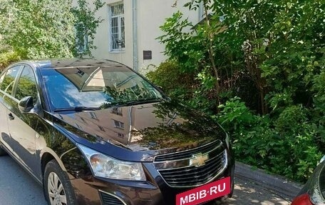 Chevrolet Cruze II, 2013 год, 1 000 000 рублей, 2 фотография