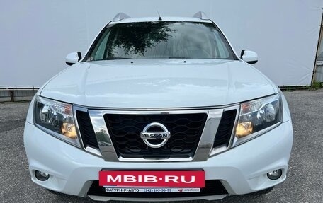 Nissan Terrano III, 2017 год, 1 390 000 рублей, 2 фотография