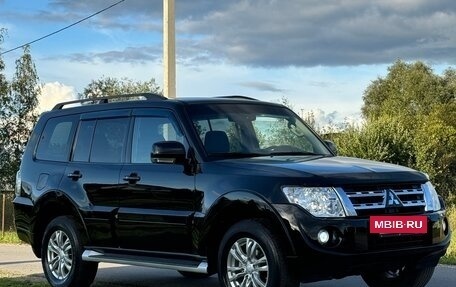 Mitsubishi Pajero IV, 2013 год, 2 400 000 рублей, 3 фотография