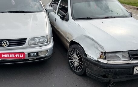 Opel Vectra A, 1989 год, 150 000 рублей, 3 фотография