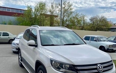 Volkswagen Tiguan I, 2011 год, 1 540 000 рублей, 1 фотография